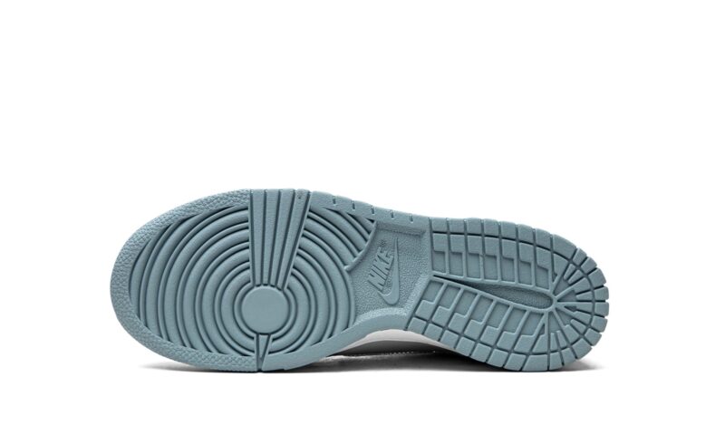 Dunk Low "Clear Swoosh" - Image 5
