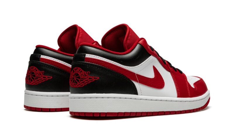 Jordan 1 Low “Bulls” - Image 2