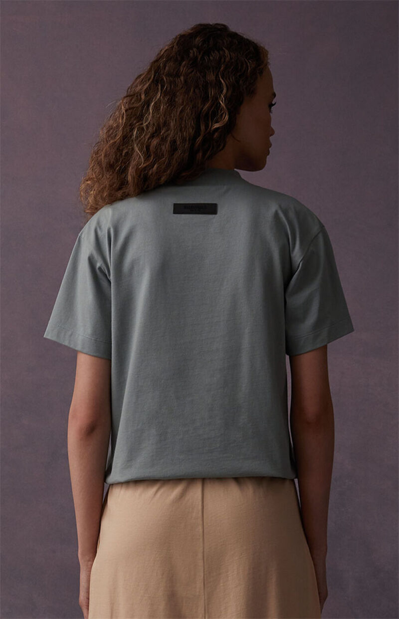 Remera Fear Of God Essentials "Sycamore" - Image 5