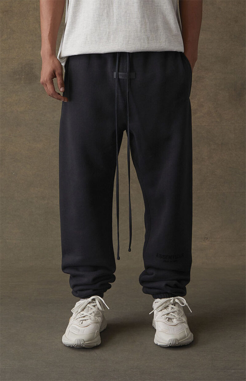 Pantalón Fear Of God Essentials "Stretch Limo" - Image 2
