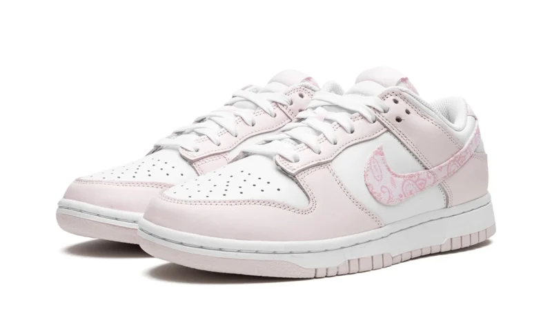 Dunk Low WMNS "Pink Paisley"