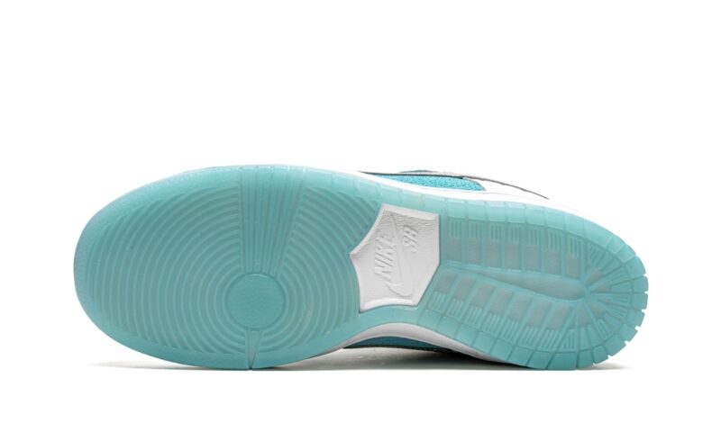 Dunk Low SB "FTC Lagoon Pulse" - Image 5