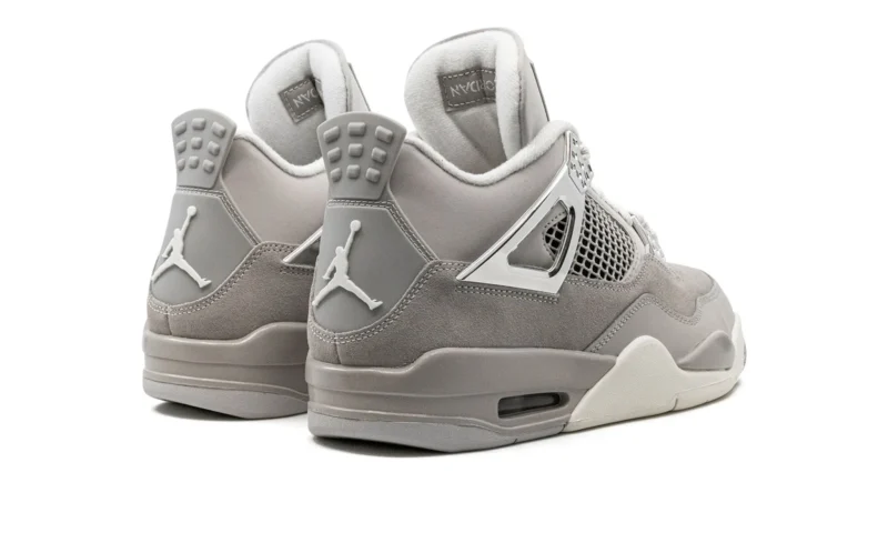 Jordan 4 "Frozen Moments" - Image 2