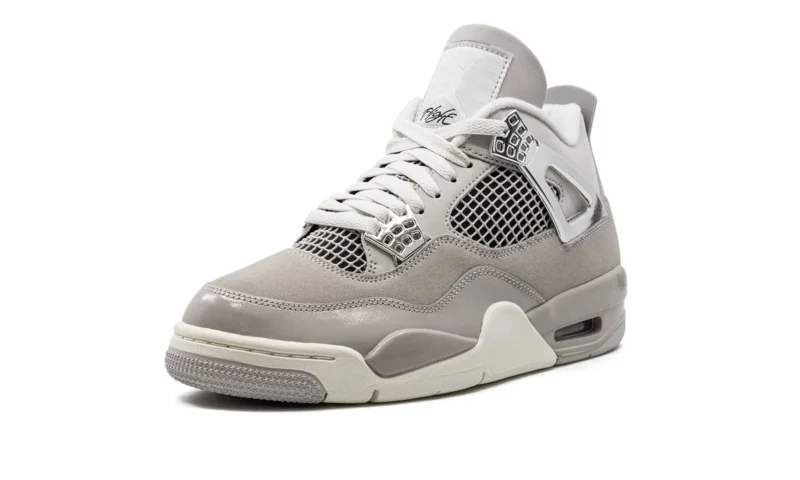 Jordan 4 "Frozen Moments" - Image 3