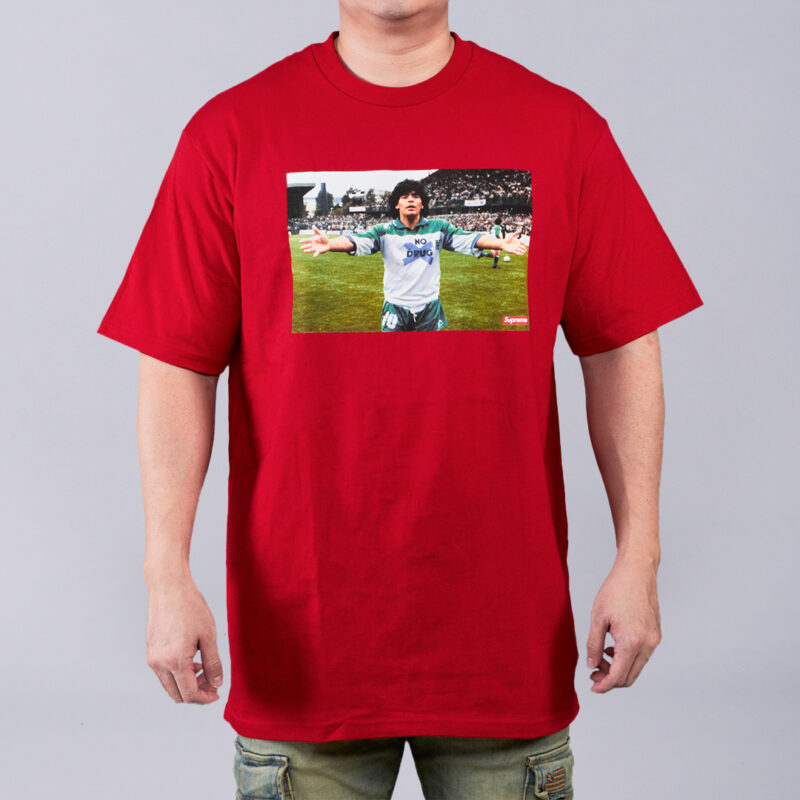 Remera Supreme x Maradona "Roja" - Image 2